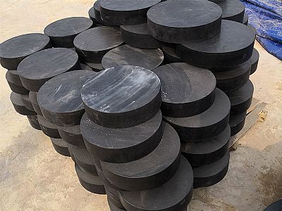 濮阳板式橡胶支座由若干层橡胶片与薄钢板经加压硫化